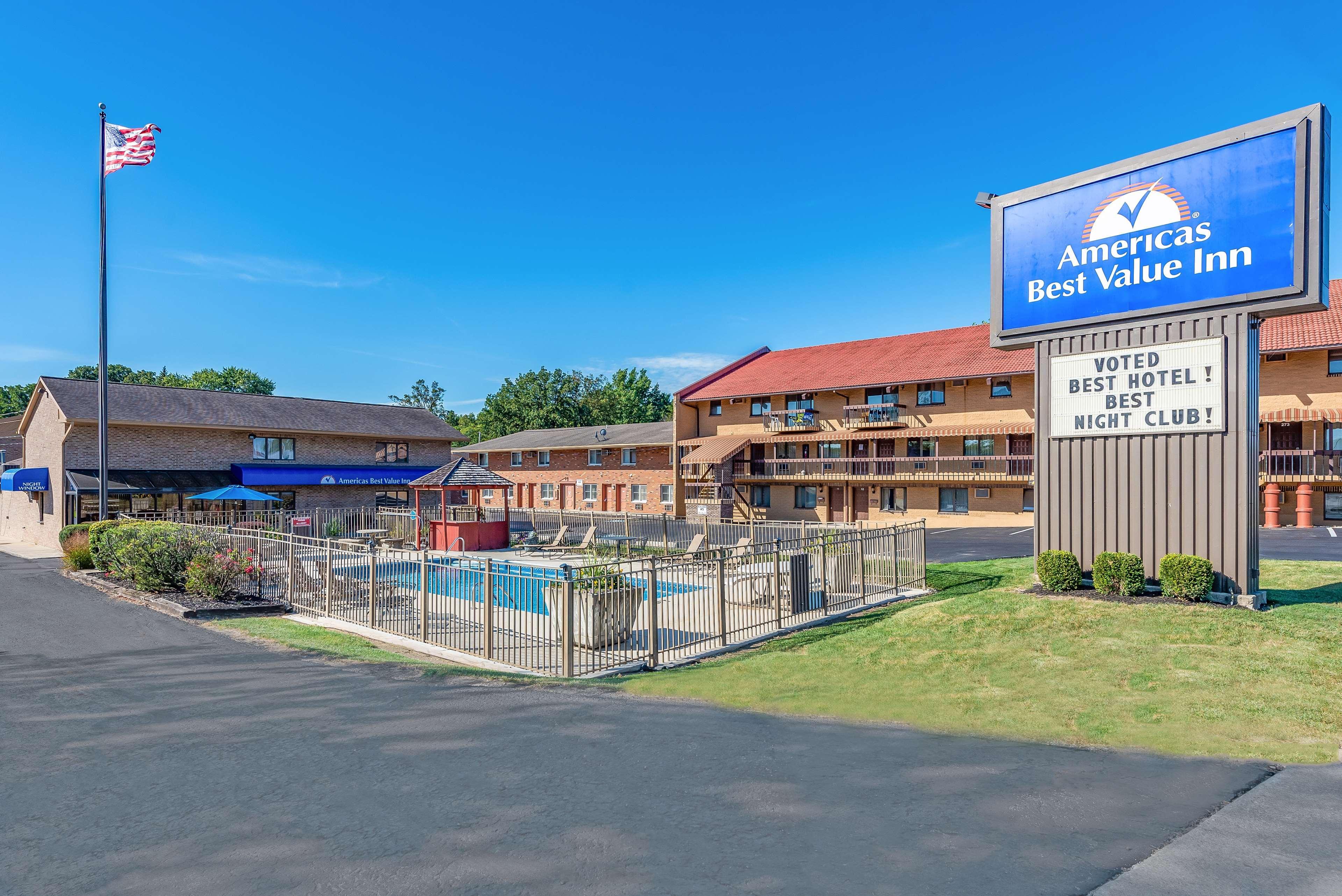 Americas Best Value Inn St. Marys Exterior foto